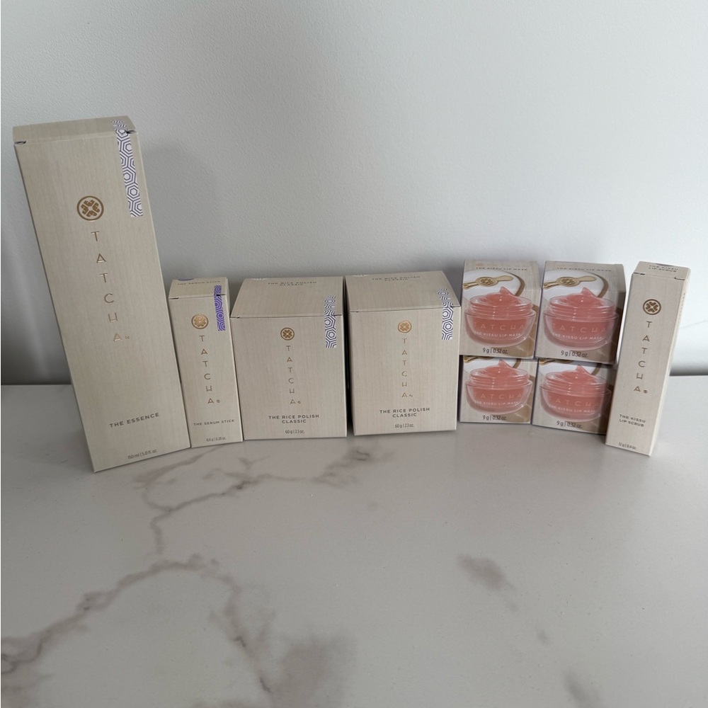 Tatcha Skincare Set with lip masks and lip scrub 9pc